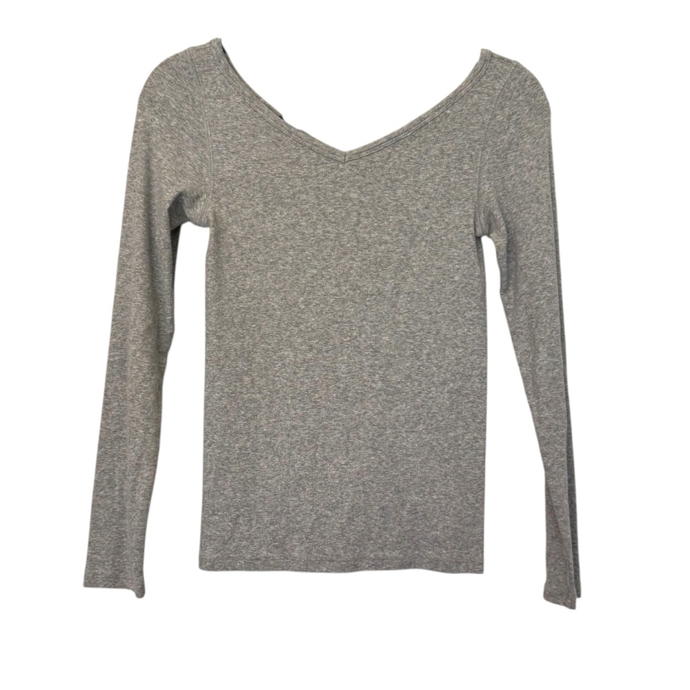 Everlane Ribbed V-Neck Long Sleeve Fitted Shirt Gray